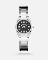 ‎ ساعة نسائية من اليتير بلون فضي