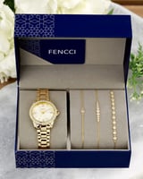 ‎ طقم هدايا نسائي فنشي بتصميم عملي