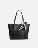 ‎ شنطة آن نسائيه من الجلد باللون الأسود | NLH041F0...