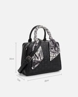 ‎ شنطه آن نسائيه كلاسيك باللون الأسود | NLH029F021...