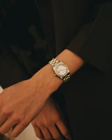 ساعة نسائية ستيل فضي وذهبي الفي اند كو