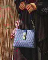 ‎ شنطة نسائية إمزوري بلون أزرق