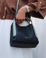 شنطة نسائية إمزوري بتصميم أنيق