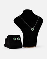 ‎ طقم نسائي فاخر بلون فضي