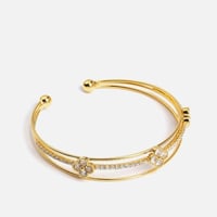 اسوارة نسائية بتصميم أنيق بلون ذهبي