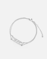 ‎ اسوارة نسائية بتصميم أنيق باللون الفضي