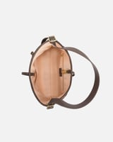 ‎ شنطة نسائيه إلڤي بتصميم عملي بلون بني | LBH003L0...