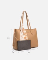 شنطة نسائية آن عملية باللون البني