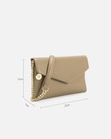 شنطة نسائية عملية من الجلد بلون بني