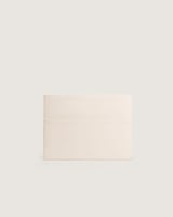 شنط باوتش آن بروح الثراث بلون أبيض