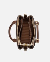  شنطة نسائية باللون الأبيض و البني