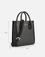 شنطة نسائية مميزة باللون الأسود