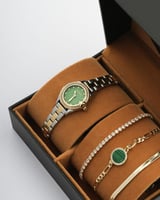 هدية نسائية الفي اند كو ساعة واساور بتصميم مميز