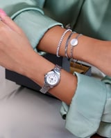 ‎ طقم هدايا نسائي إلڤي بتصميم كلاسيك | SLAS021L111...