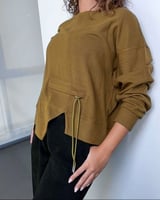 ‎ بلوزة نسائية الفي اند كو أنيقة باللون البني