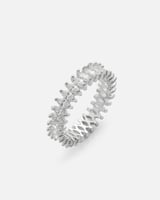 ‎ خاتم نسائي بتصميم جذاب بلون فضي