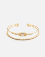 ‎ اسوارة نسائية بتصميم كلاسيك بلون ذهبي