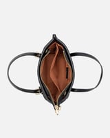 ‎ شنطة نسائية إلڤي بلون أسود