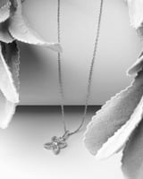 ‎ سلسال أطفال بلون فضي بتصميم أنيق | ZJN104L11