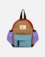 ‎ شنطة ظهر للجنسين بتصميم أنيق