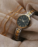 ‎ طقم هدايا نسائي فينشي بتصميم كلاسيك