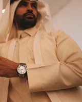 ساعة رجالية الفي اند كو باللون الفضي