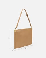 شنطة نسائية من الجلد بلون بني فاتح