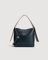 شنطة نسائية الفي اند كو من الجلد بلون أزرق