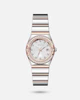 هدايا نسائية بتصميم أنيق من ساعة واساور