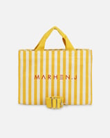 ‎ شنطة نسائية بتصميم واسع عملي