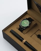 هدايا رجالية الفي اند كو لكل رجل عصري يهتم بأناقته