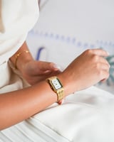 ‎ ساعة نسائية ستيل باللون الذهبي