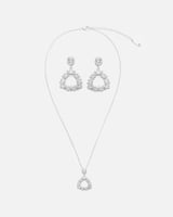 ‎ طقم نسائي من حلق وسلسال بلون فضي