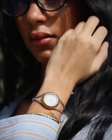 هدايا نسائية فينشي مميزة بلون فضي وذهبي