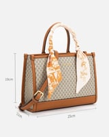 شنطة نسائية إمزوري بتصميم أنيق