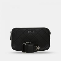 ‎ شنطة زايروس النسائية باللون الأسود بتصميم كلاسيك...