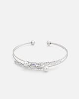 ‎ اسوارة بتصميم أنيق بلون فضي