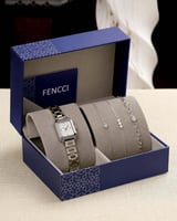 ‎ طقم هدايا نسائي أنيق من فنشي | SFAS030L111111