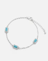 ‎ اسوارة نسائية بتصميم أنيق بلون فضي