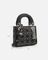 ‎ شنطة نسائية من الجلد بلون أسود | ZLH847F0211