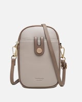 ‎ شنطة نسائية عصرية باللون البني