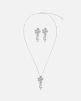 ‎ طقم نسائي أنيق بلون فضي