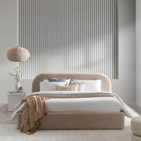 سرير ميلانو مُغطى بقماش شانيل فخم