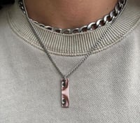 سلسال صورة العيون مع عبارة