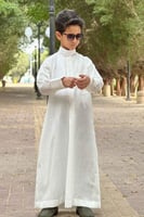 ثوب العيد مطرز بالاسم