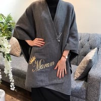 وشاح شتوي نسائي بالاسم