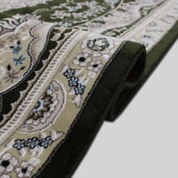 سجاد كلاسيك انهار اخضر