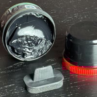 كريم تلميع الكفرات