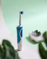 الفرشاة الكهربائية من Oral B