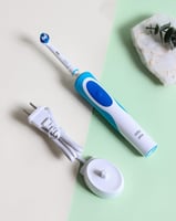 الفرشاة الكهربائية من Oral B
